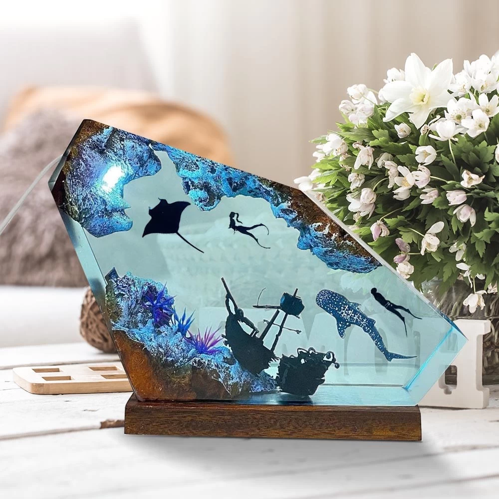 Underwater Ocean Adventure LED Light Sculpture with Shipwreck